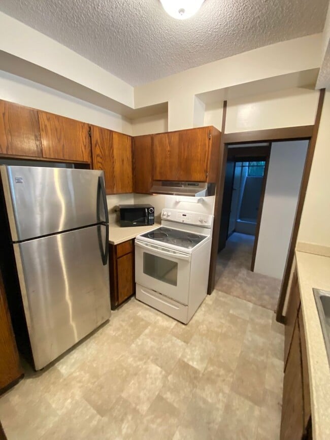 Building Photo - Windward Cove in Kailua