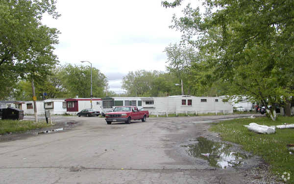 Foto principal - 13539 S Claire Blvd