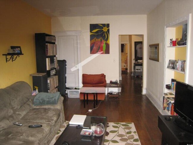 Building Photo - Clevaland Circle exceptional 2 bed with amazing layout NO BROKER FEE for 9/1 Close to BC