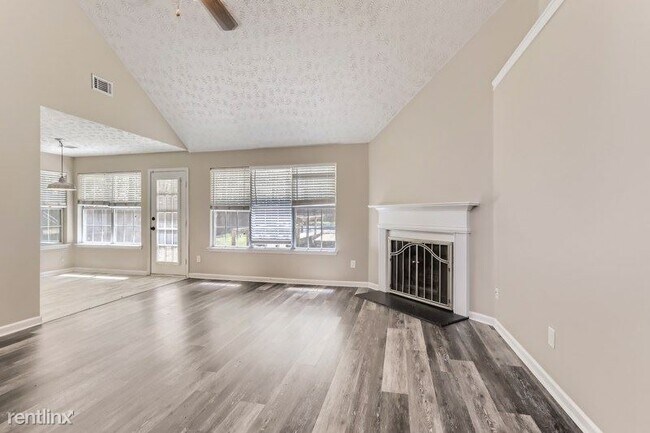Building Photo - 3 br, 2 bath House - 2024 Atha Woods Drive...