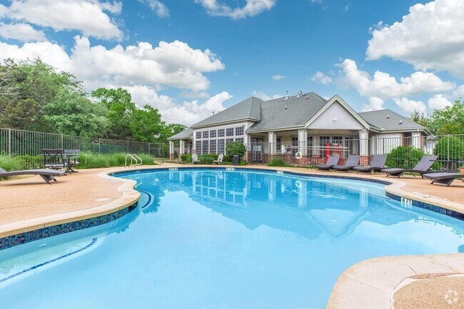 Building Photo - Cedar Park Townhomes