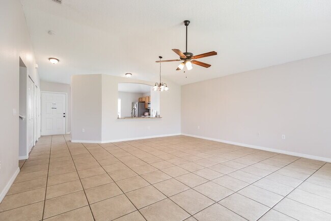 Foto del edificio - 221 Timbercreek Pines Cir