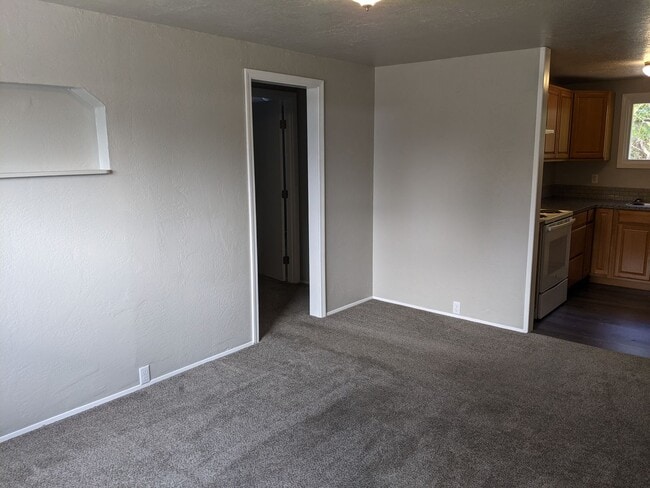 Building Photo - Nice 2-Bedroom, 1-Bath Corner Lot Home In ...