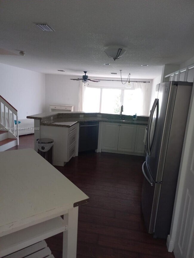 Foto del edificio - 9401 Boca River Cir