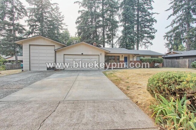 Foto del edificio - 3 Bed/ 2 Bath Home Near Legacy High School and Firstenburg Community Center