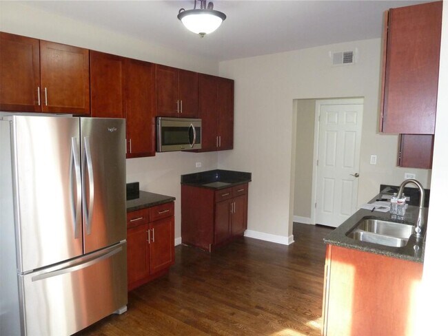 Foto del edificio - 6730 S Merrill Ave