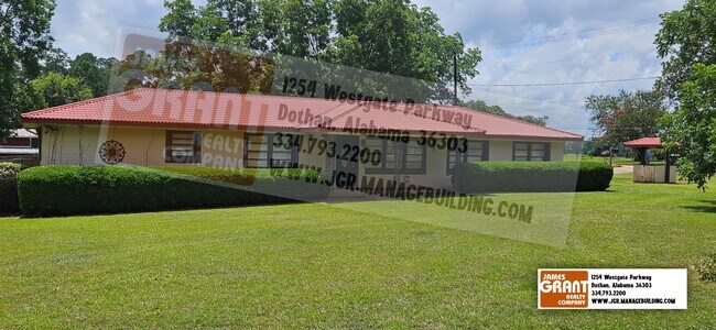 Foto del edificio - 1729 Campbellton Hwy