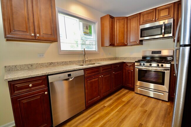 Foto del edificio - 1776 Brookdale Rd