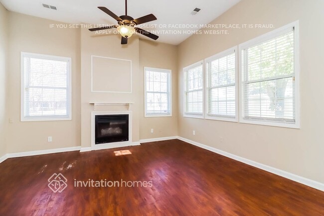 Foto del edificio - 260 Windcroft Cir NW