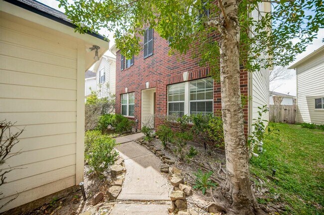 Building Photo - 5839 Sonoma Ridge