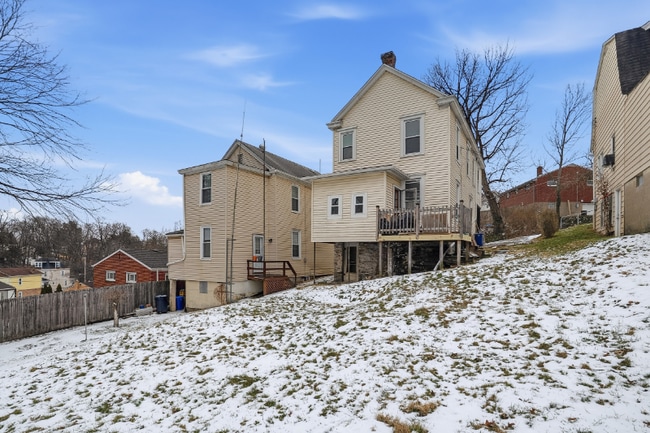 Photo - 1210 Round Top St House