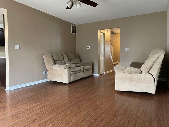 Foto del edificio - 4525 Jefferson St