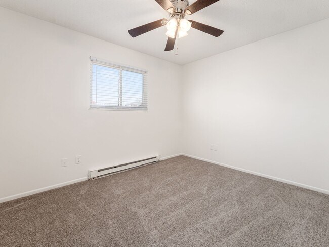 Foto del edificio - 1027 Brooks End Ct