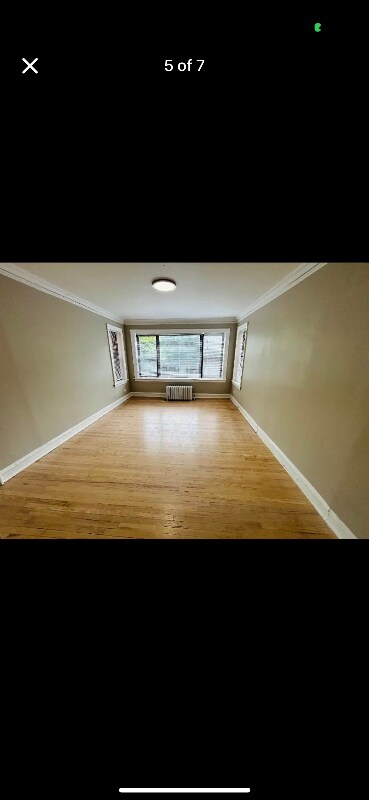 Foto del edificio - 708 E 80th St