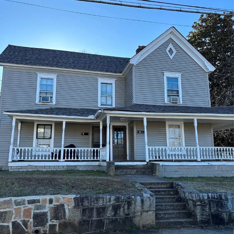 123 S Jackson St Unit B, Salisbury, NC 28144 Room for Rent in