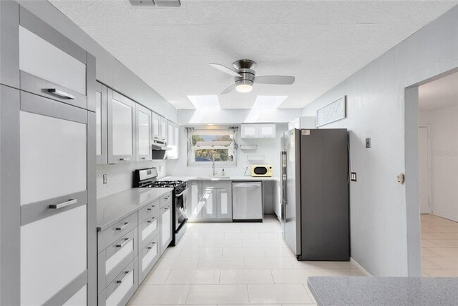 Foto del edificio - 4834 Gamling Ln