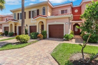 Building Photo - 20257 Royal Villagio Ct