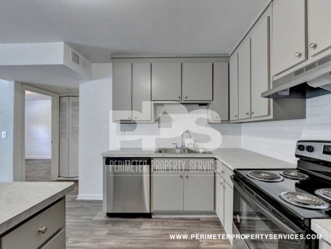 Building Photo - 1 bed / 1 bath unit in Conyers available T...