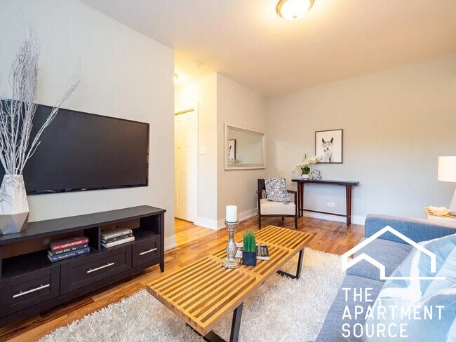 Foto del edificio - 2907 N Mildred Ave