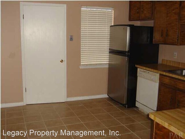 Foto del edificio - 2 br, 1 bath House - 205 McClure A