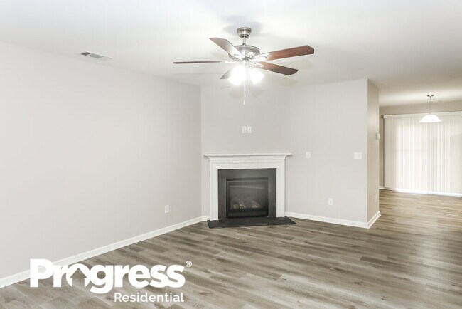 Building Photo - 3031 Crabapple Ln
