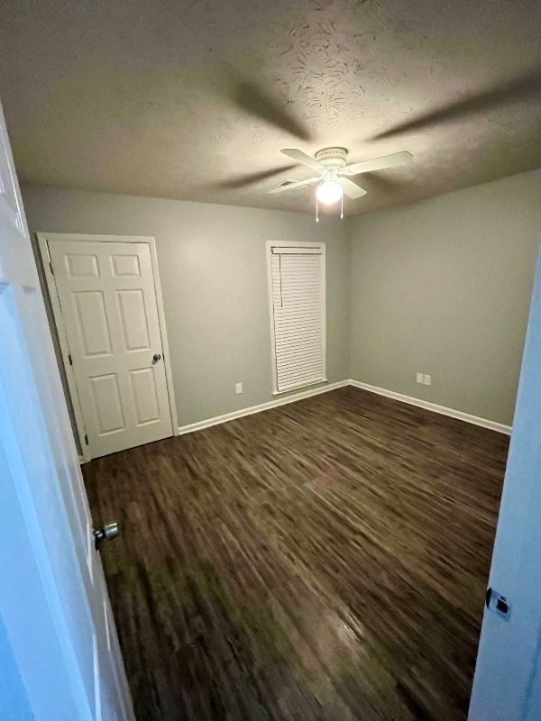 Foto del edificio - 6233 Cross Tie Ct