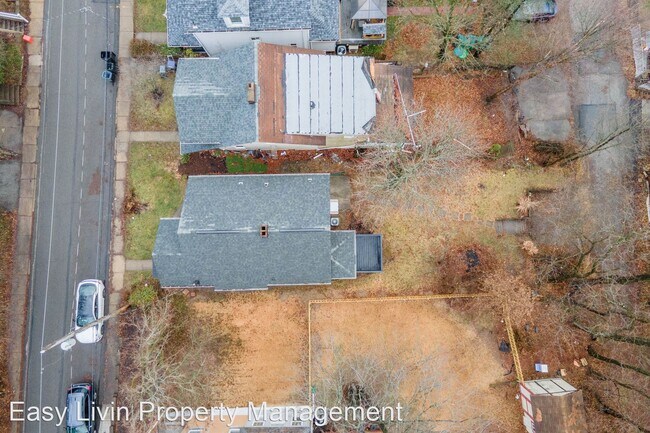 Building Photo - 2 br, 1 bath House - 221 Clairmont Avenue