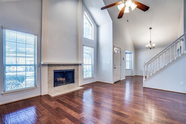 Building Photo - 17820 Windflower Way