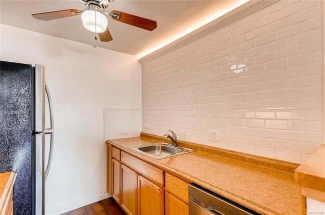 Foto del edificio - 3047 W 47th Ave