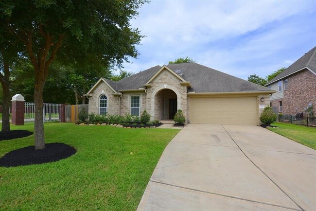 Building Photo - 1523 Stone Canyon Dr