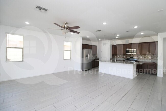 Building Photo - 20824 N 40th Ln