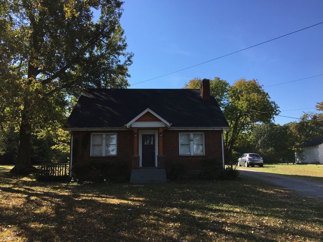 Building Photo - 3531 Old Clarksville Pike