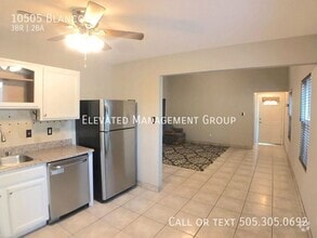 Building Photo - 10505 Blanco Dr NW