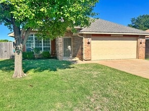 Building Photo - 17609 Gold Dr
