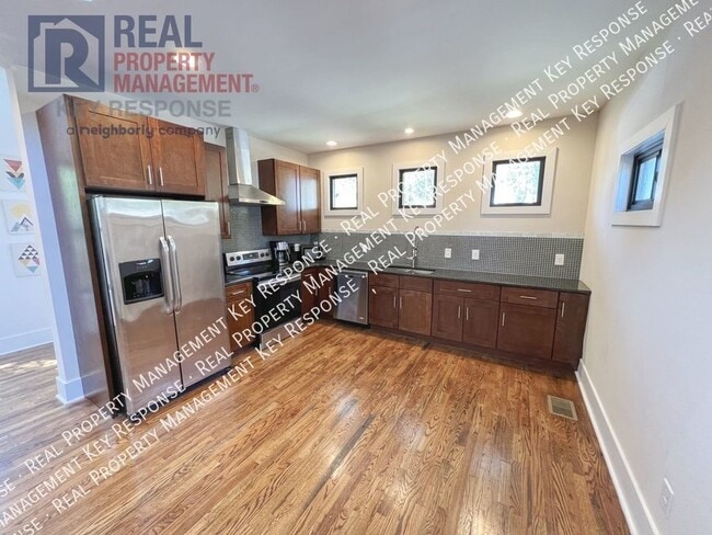 Building Photo - ***First month free after move in with an ...
