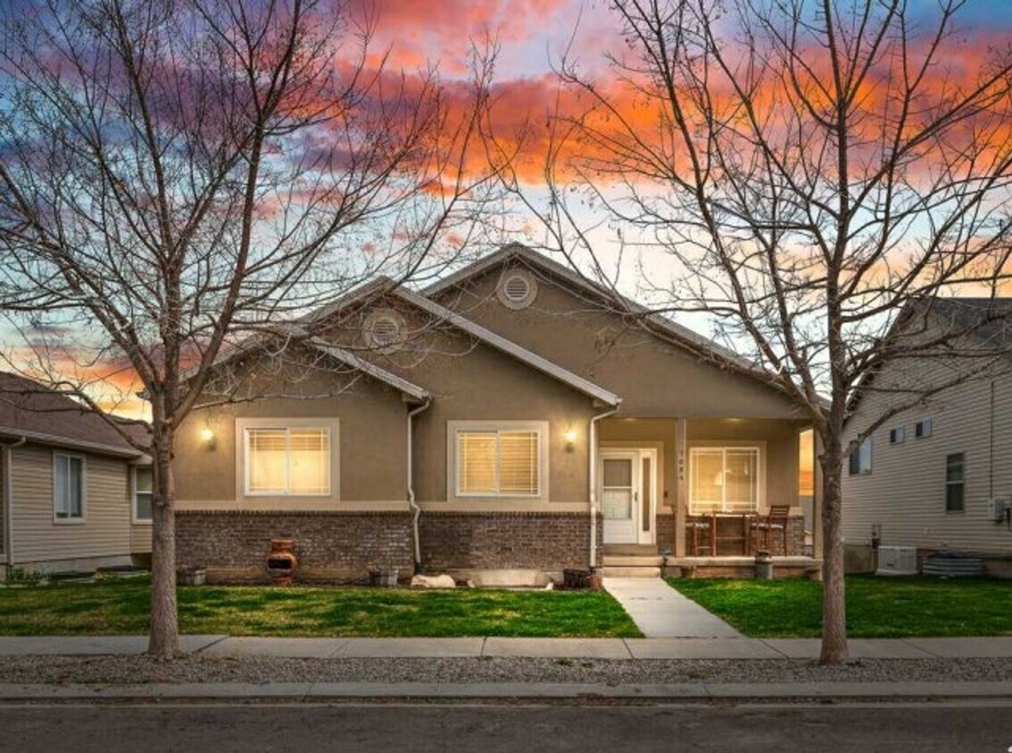 7084 Mohican Dr, Eagle Mountain, UT 84005 House Rental in Eagle