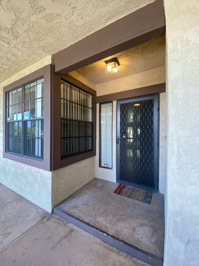 Foto del edificio - 1635 Clark Ave