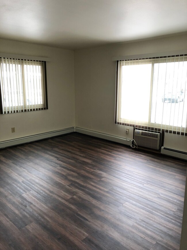 Interior Photo - Browns Court Apartments
