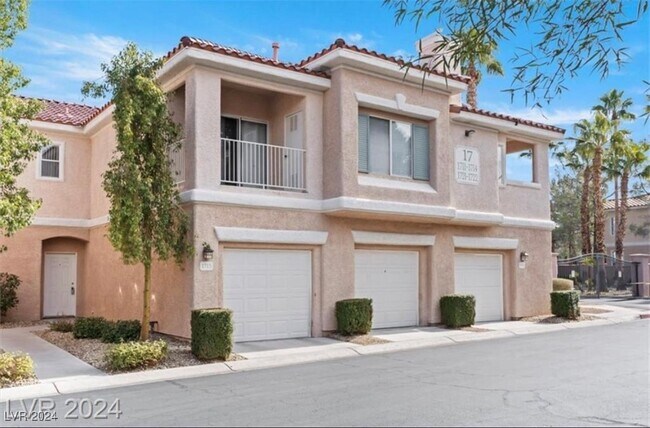 Foto del edificio - 251 S Green Valley Pkwy