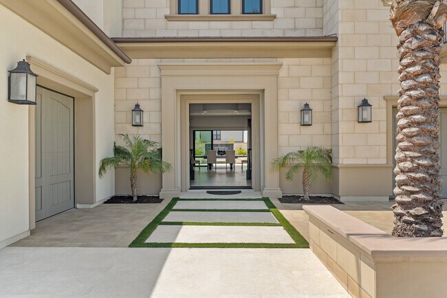 Foto del edificio - 6127 Summit Crest Cir