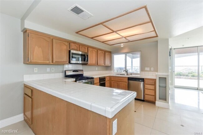 Foto del edificio - 3 br, 2.5 bath House - 25 Marblehead Pl