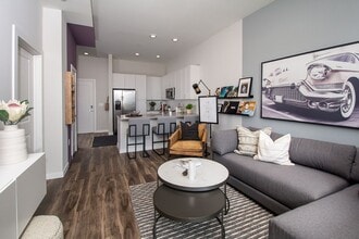 Interior Photo - Axel Brewers Hill