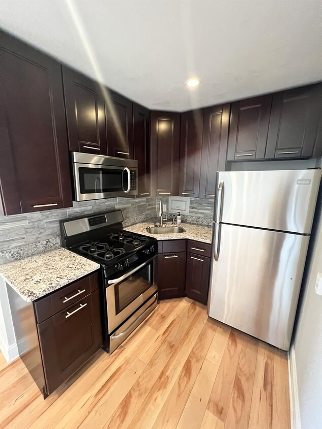 Primary Photo - 3000 7th St NE