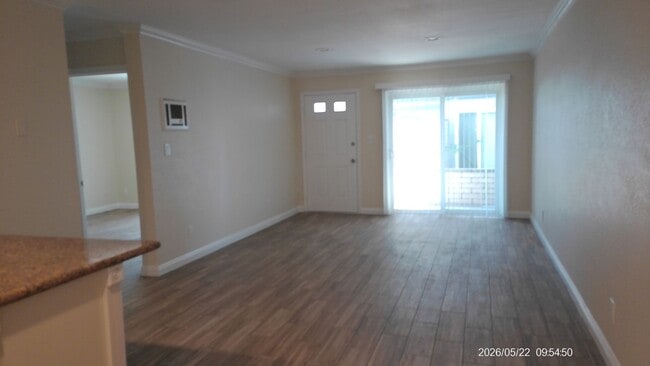 Building Photo - ACROSS FROM THE BEACH!