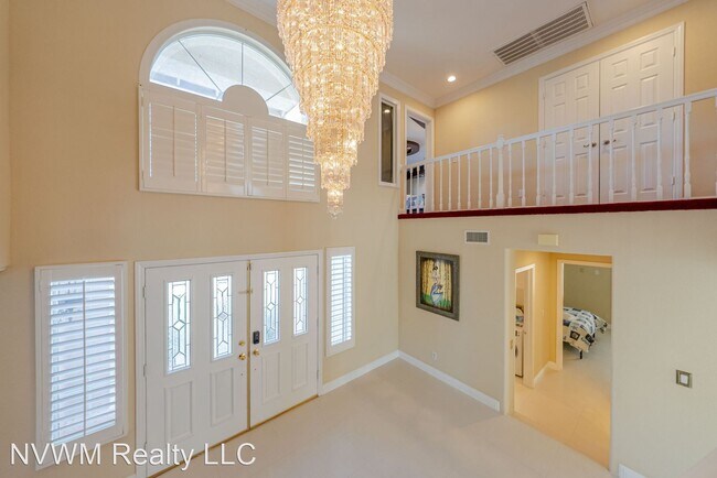 Building Photo - 5 br, 3 bath House - 3311 Biscayne Bay Dr