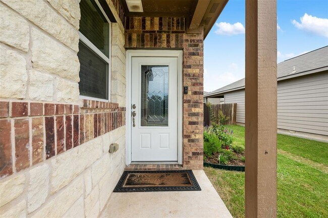 Foto del edificio - 817 Liberty Meadows Dr