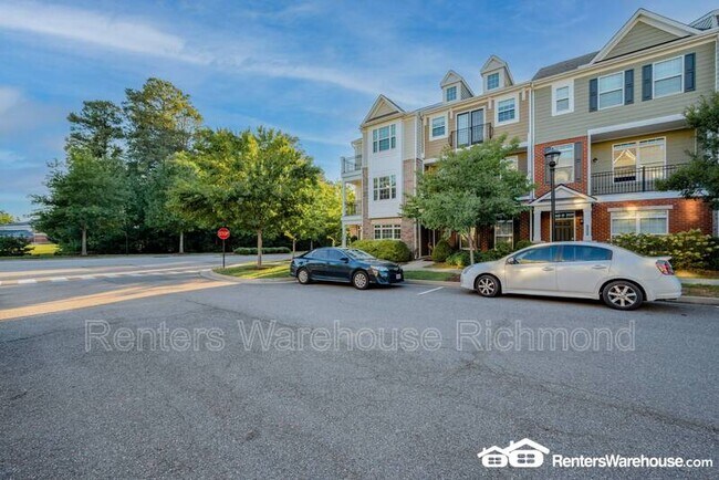 Building Photo - 3901 Liesfeld Pl