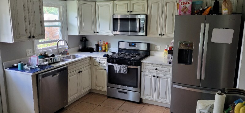 Building Photo - 1910 Hollywood Ave