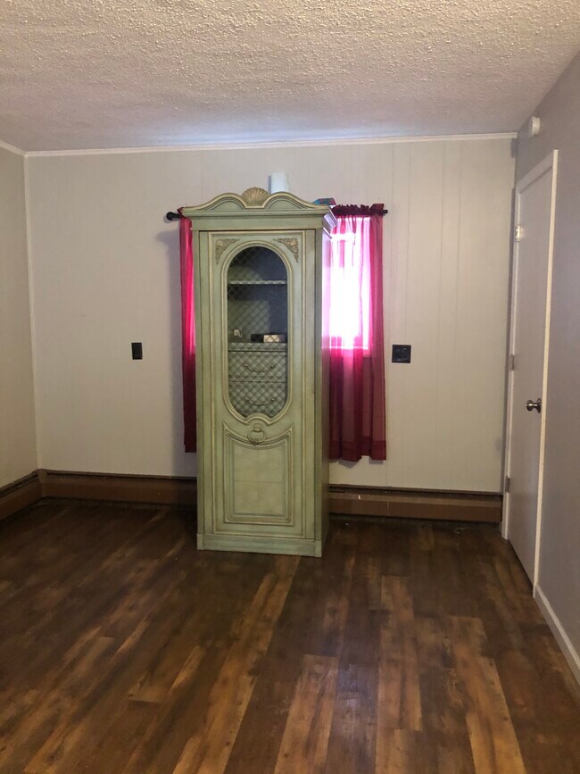 Bedroom - 941 Tonawanda St