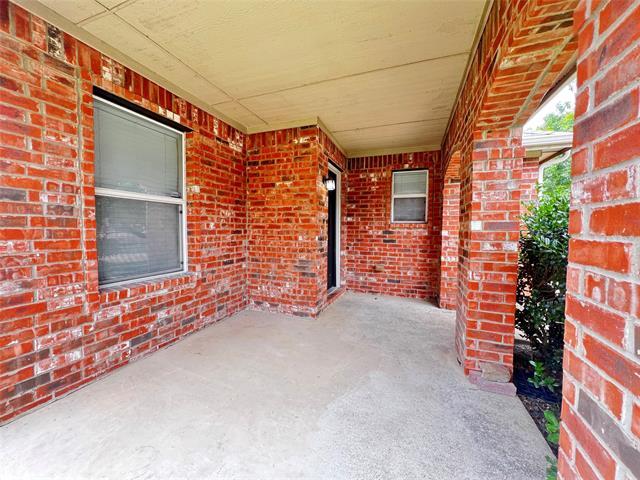 Foto del edificio - 306 Quail Run Rd